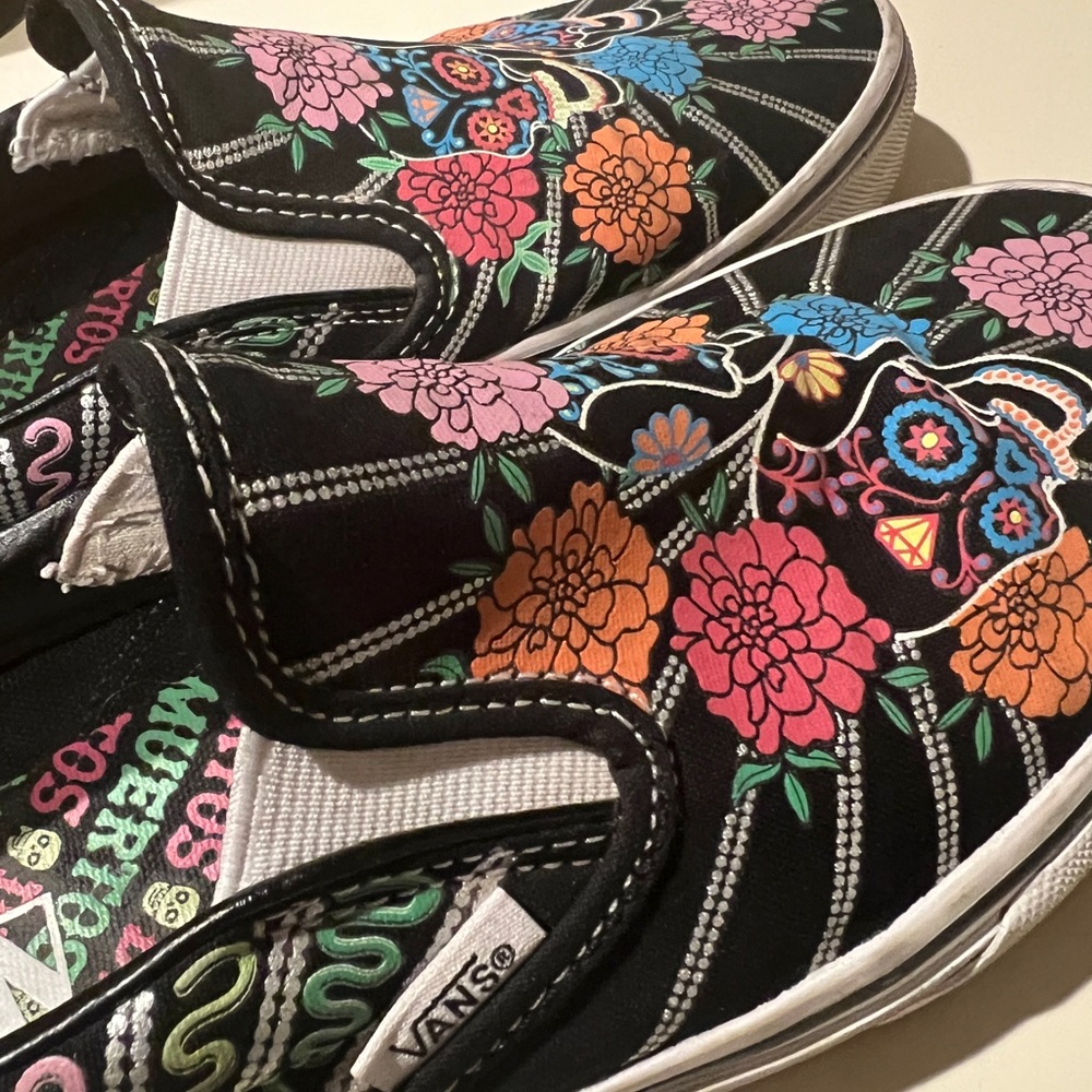 Glow in the Dark Dia de Los Muertos Vans
